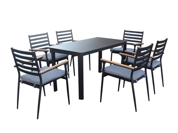 Quebec  7 Piece Outdoor Dining Setting